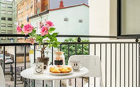 Alojamientos Turisticos Con Terraza En Santander Lapera