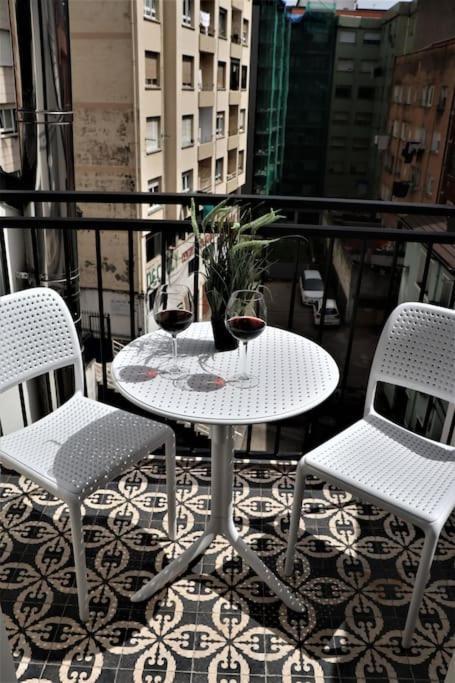 Alojamientos Turisticos Con Terraza En Santander Lapera Exterior foto